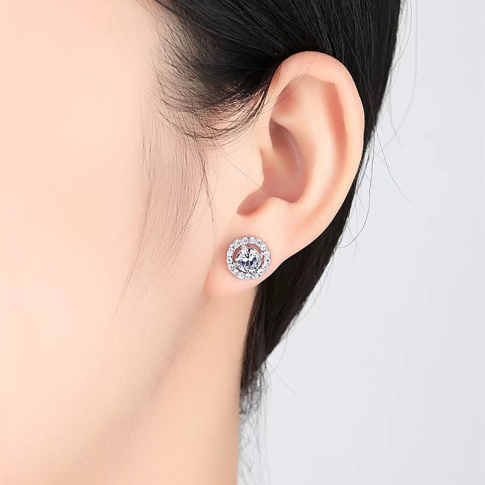 AFRODITA’S MAJESTIC STUDS