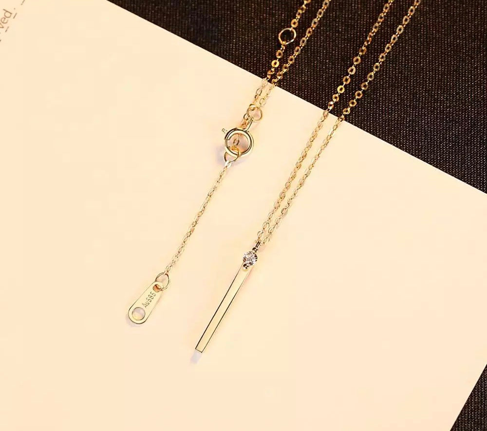 Classic Pendant necklace