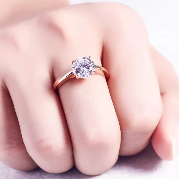 AFRODITA’S SOLO RING