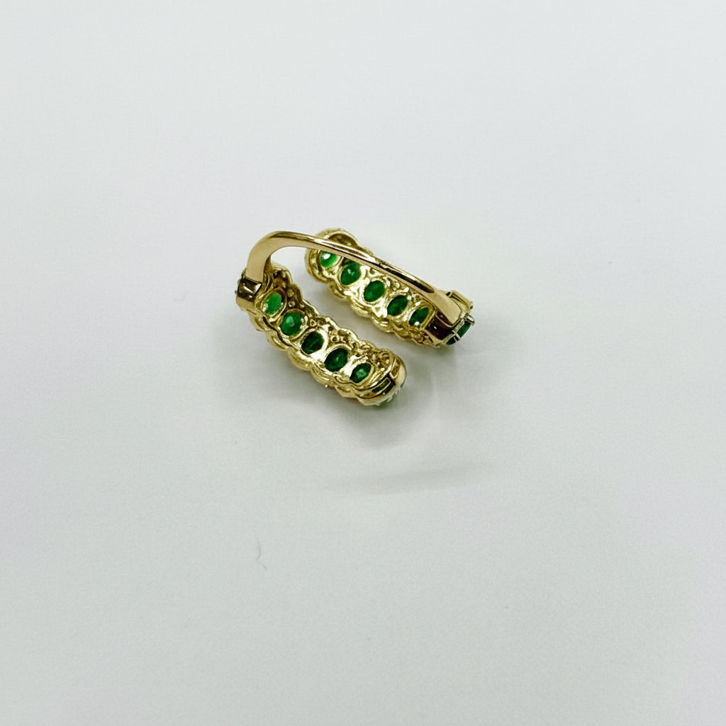 Emerald vibes ring