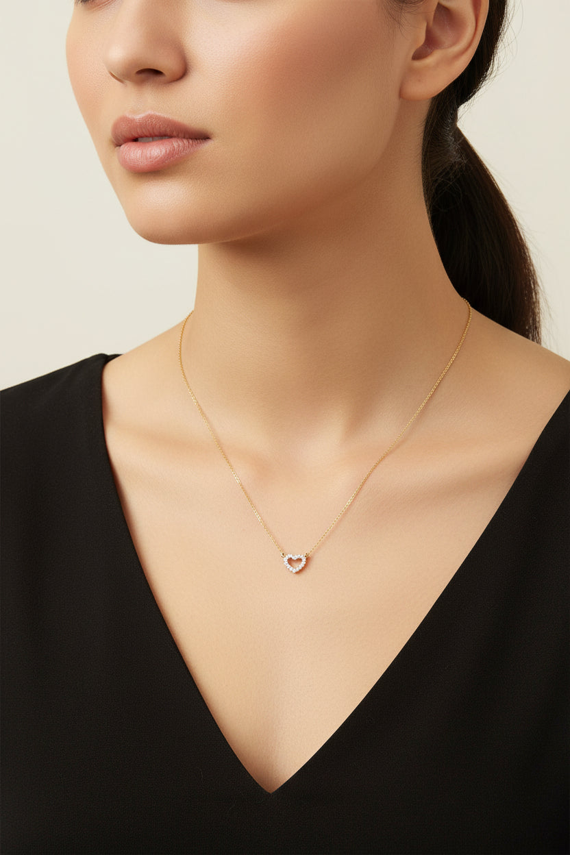 Diamonds heart necklace
