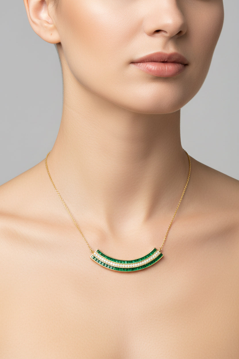 Venus necklace