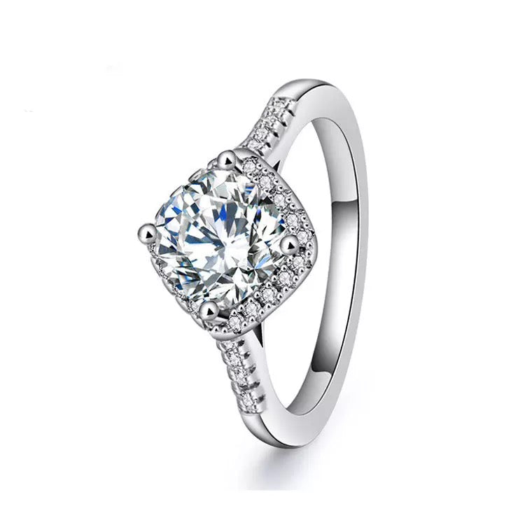 Diamond sparkling ring